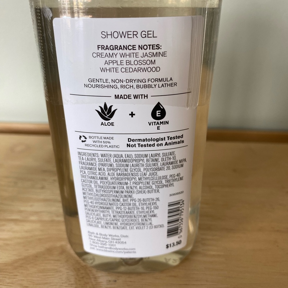 Bath & Body Works White Jasmine (Cedarwood) Shower Gel Aloe & Vitamin E x2 - Picture 2 of 3